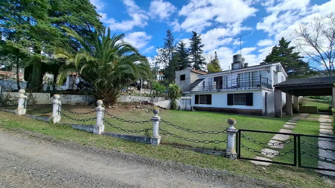 VENTA CASA 3 DORMITORIOS TANTI NUEVO PUNILLA