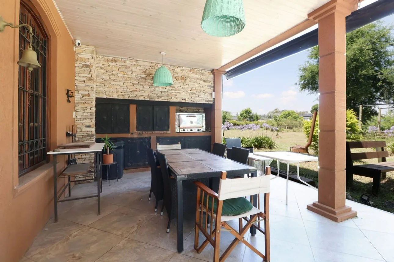 Casa de 4 ambientes en alquiler en Belén de Escobar, John F Kennedy y Rafael Sanzio 0