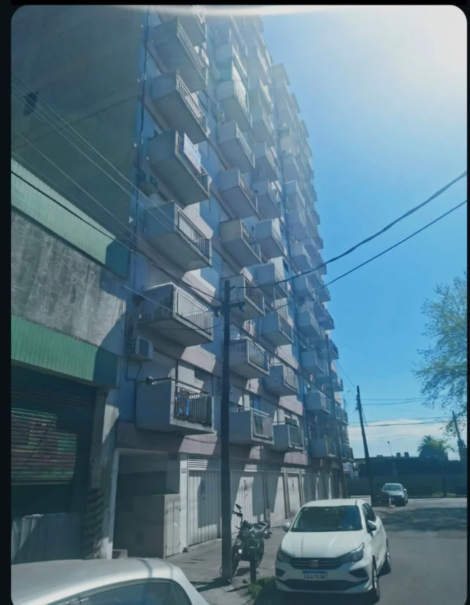 Monoambiente en alquiler en Ramos Mejía, Balcarce 0