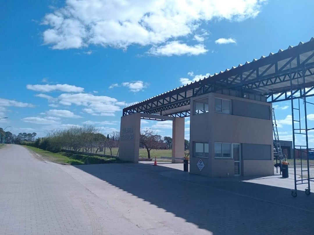 ¡ENTREGA Y CUOTAS! LOTE EN SOLARES DE PAUCKE N°77