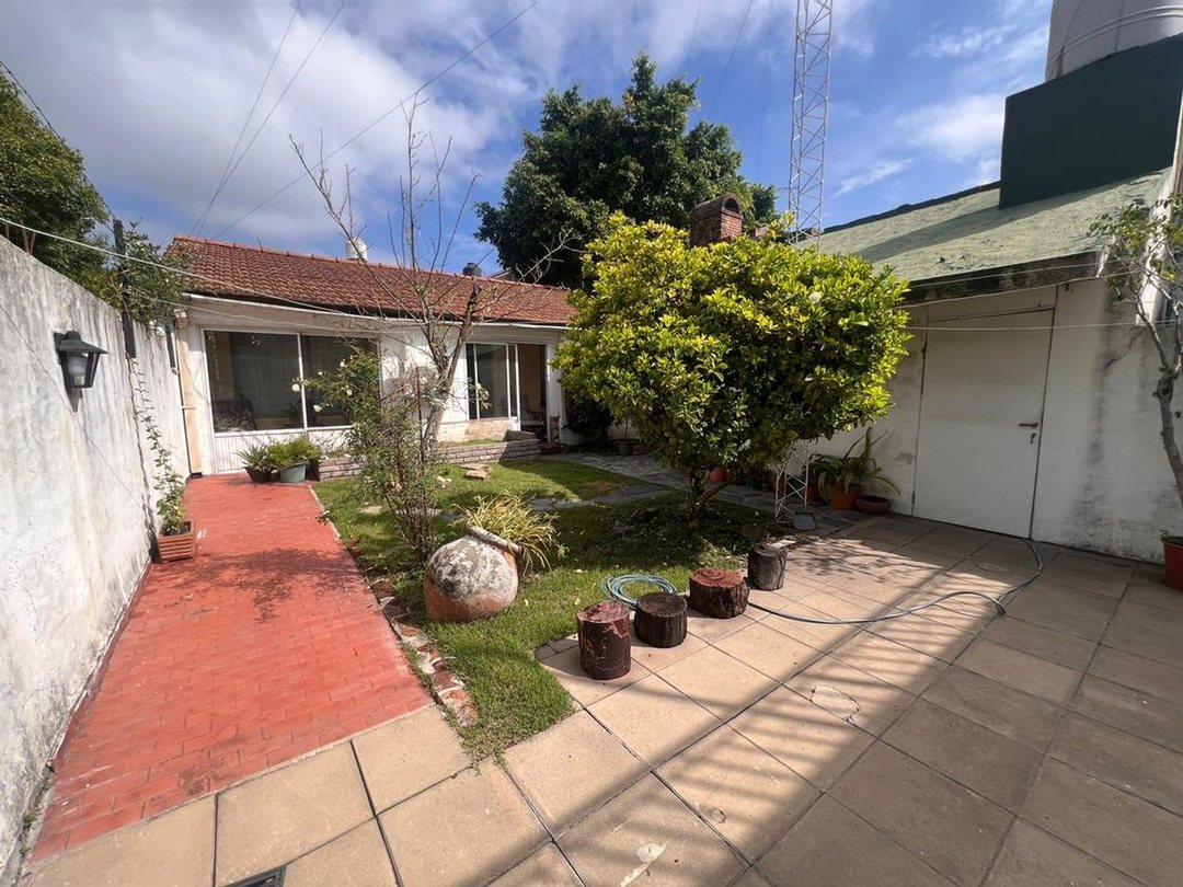 PH 5 AMBIENTES EN VENTA EN LOMAS DE ZAMORA