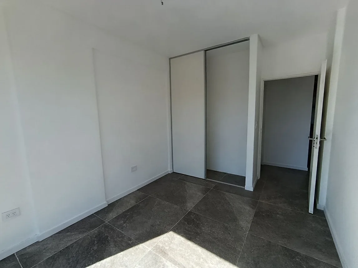 Departamento en alquiler en Flores, foto 2
