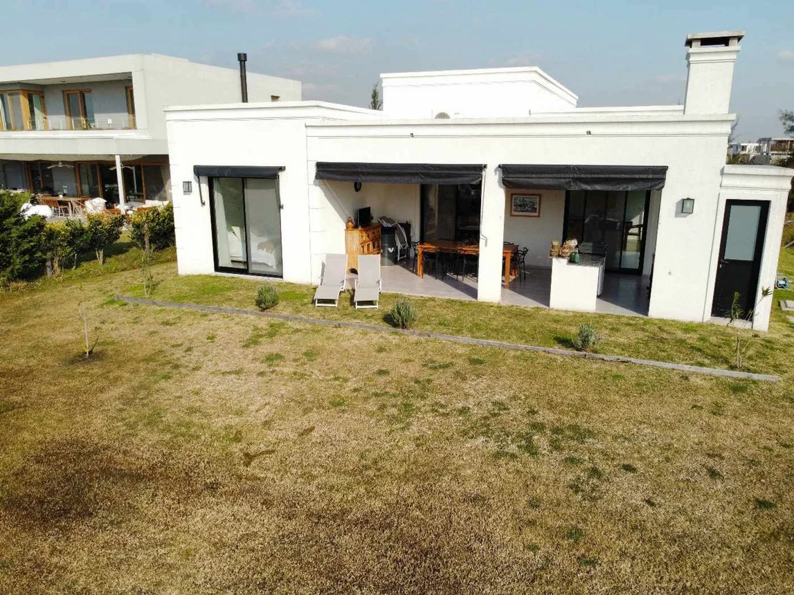 Casa en venta en Belén de Escobar, foto 3