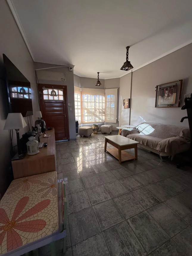 Dúplex de 3 ambientes en venta en Bernal Oeste, Ameghino 1100, foto 3