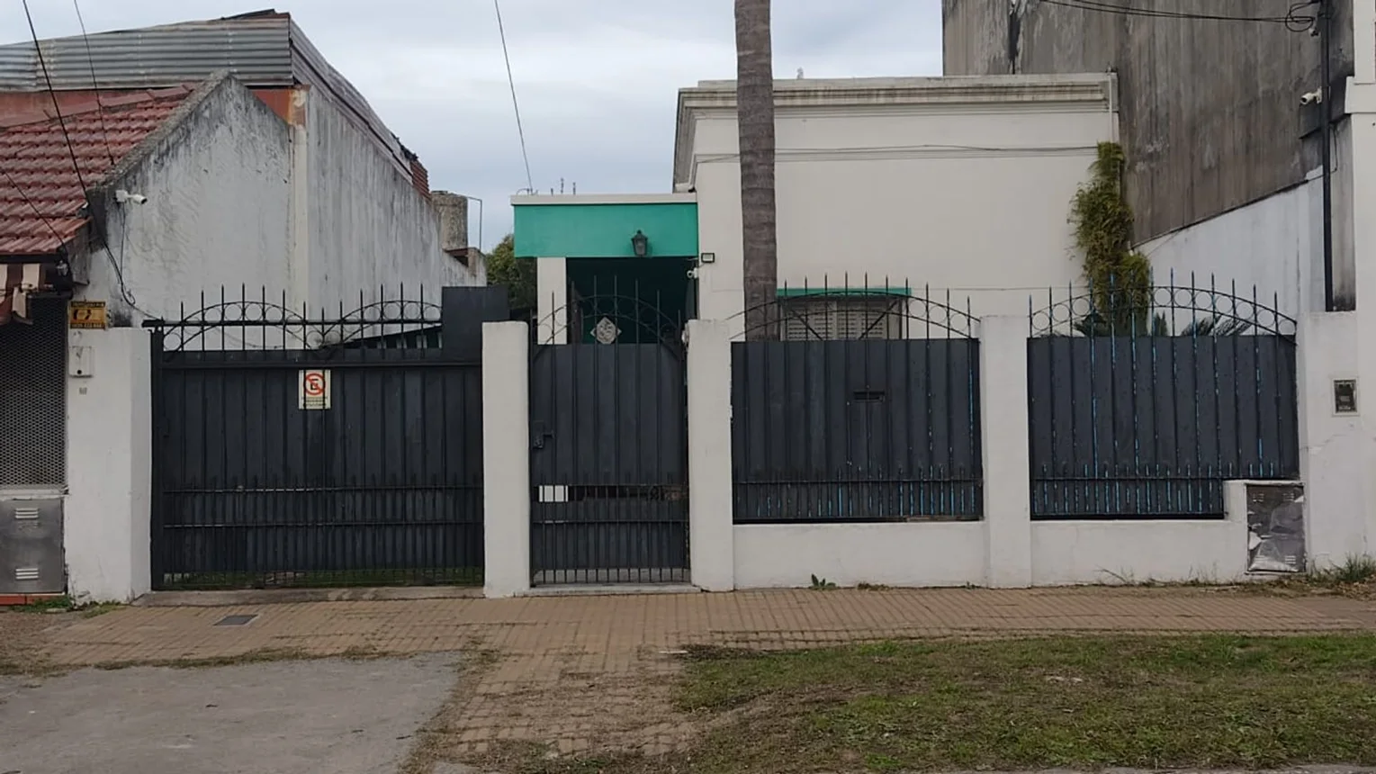 Casa de 5 ambientes en venta en Wilde, Doctor Antonio Caviglia 0, foto 2