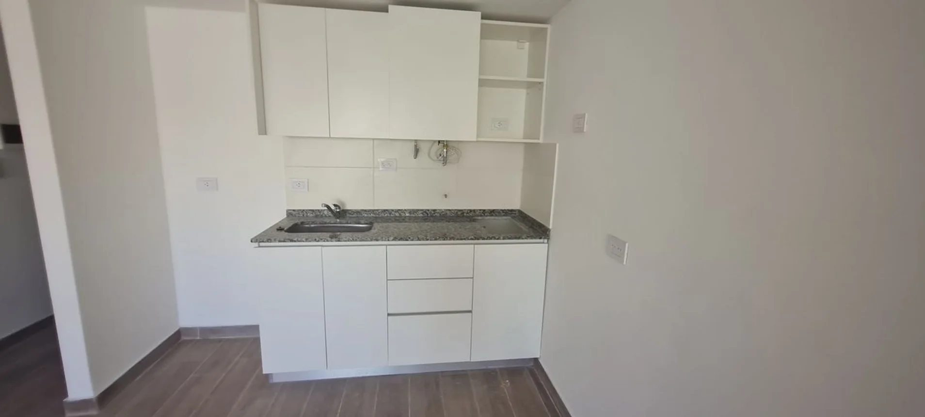 Monoambiente en alquiler en Rosario, Mitre 1800, foto 3
