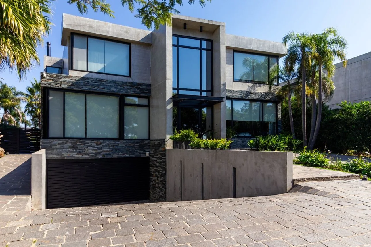 Casa de 8 ambientes en venta en Rincón de Milberg, Av Santa Maria de Las Conchas 4200