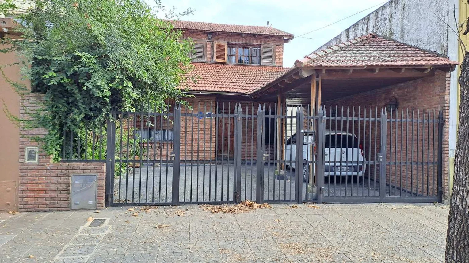 Casa en venta en Lomas de Zamora, foto 2