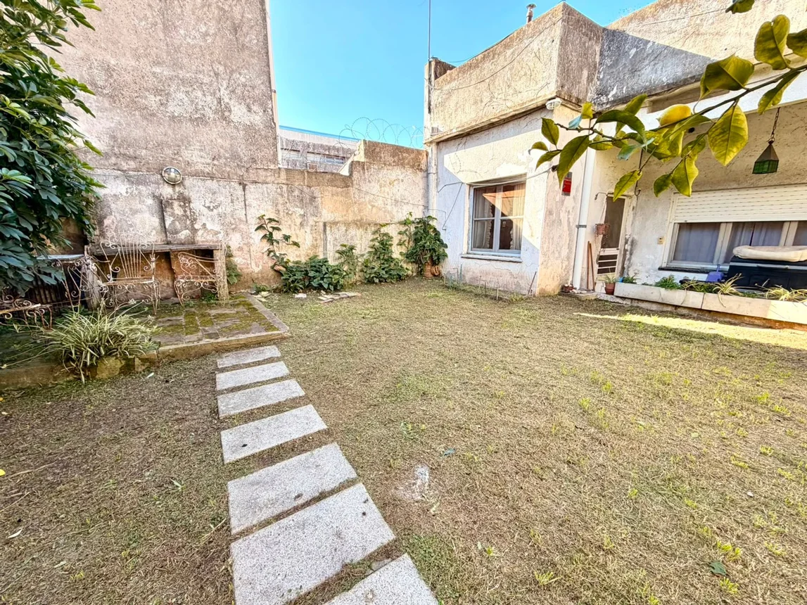 Casa de 4 ambientes en venta en Bernal Este, Constitución 100, foto 3