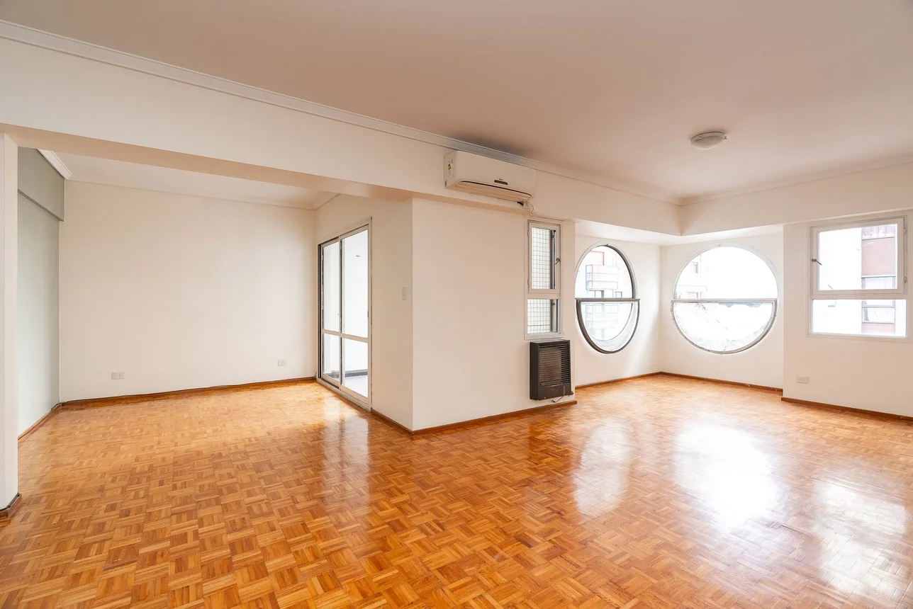 Penthouse de 4 ambientes en venta en Retiro, Talcahuano 900