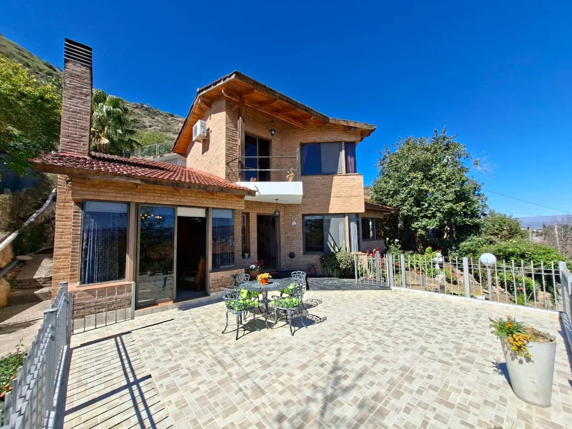 Casa de 5 ambientes en venta en Villa Carlos Paz, Los Cerros 600, foto 3