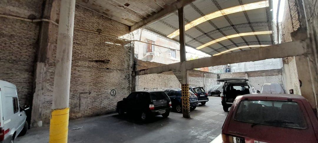 VENTA DEPOSITO  LA BOCA A MTS DE CAMINITO