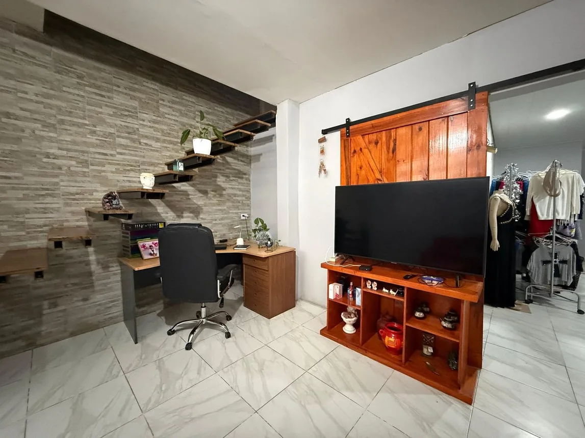 Casa en venta en Ramos Mejía, foto 2