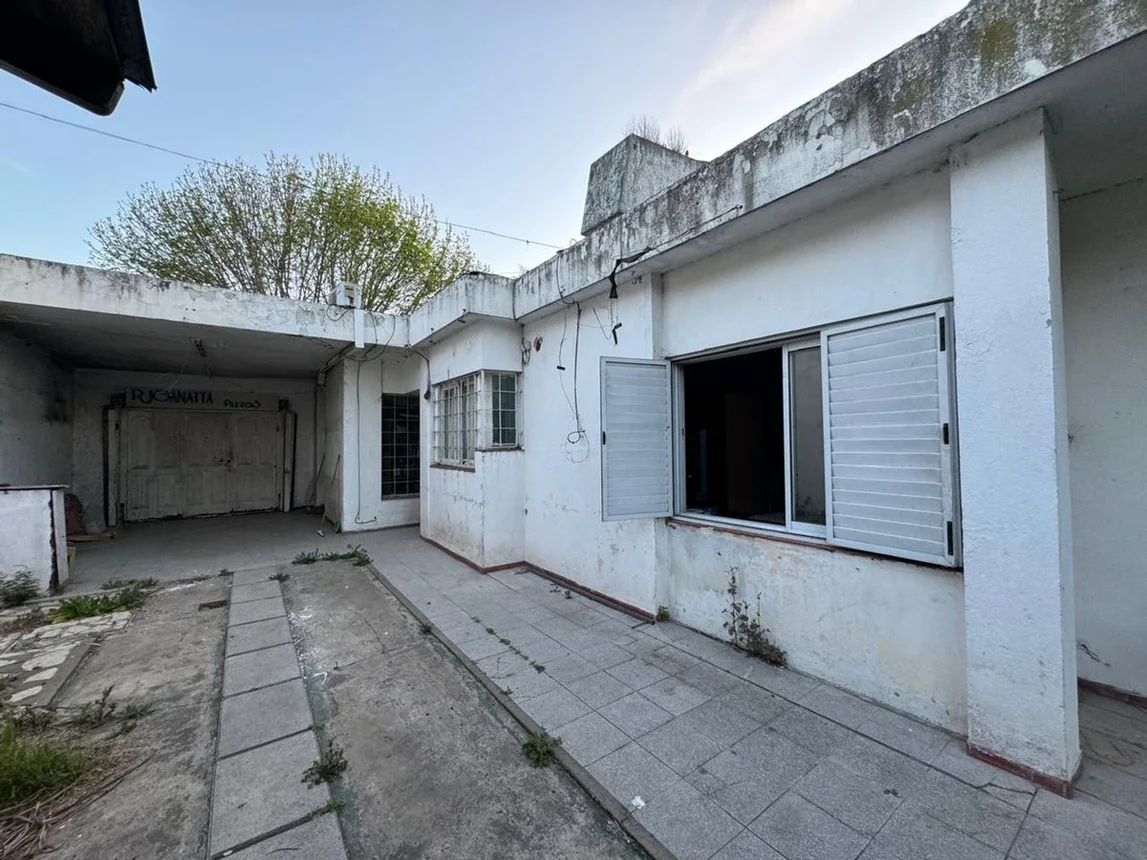 Casa en venta en Lomas de Zamora, foto 4