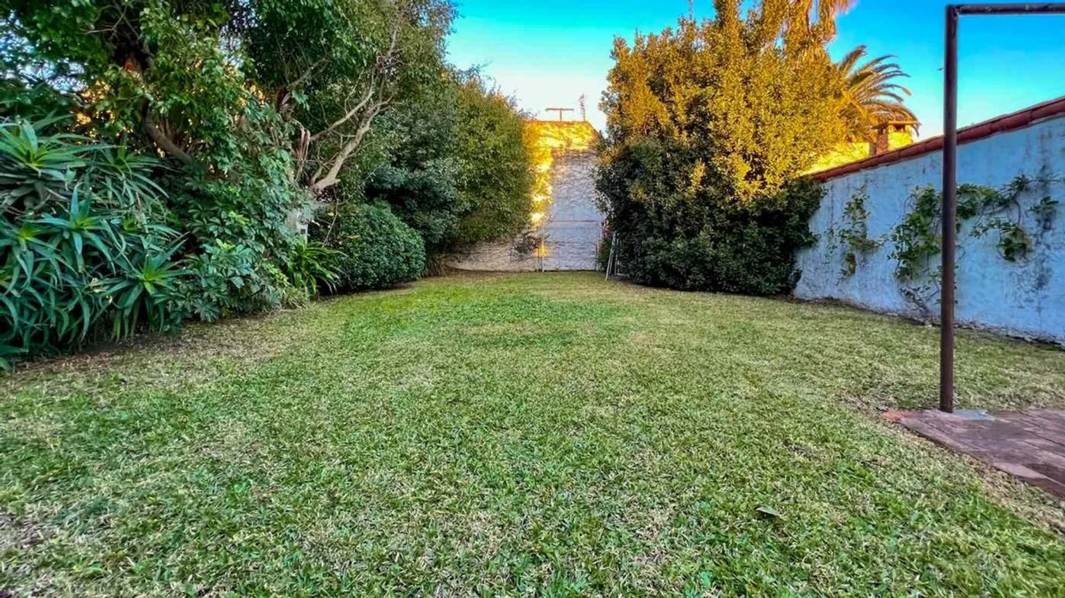 Casa de 6 ambientes en venta en Bernal Este, Ameghino 700, foto 3