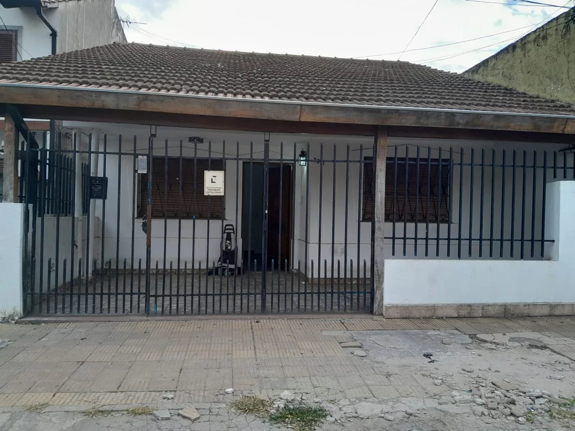 PH de 4 ambientes en venta en Villa Luzuriaga, Triunvirato 2500