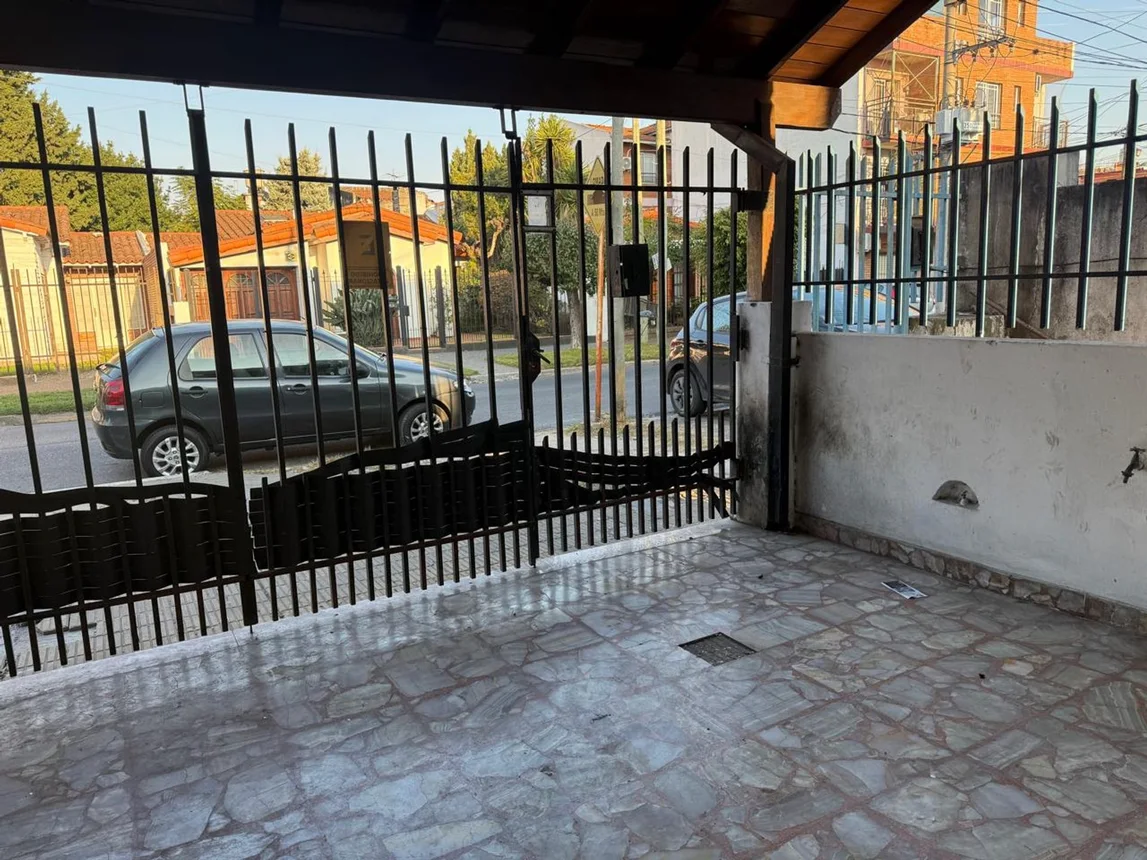PH de 4 ambientes en venta en Villa Luzuriaga, Triunvirato 2500, foto 3