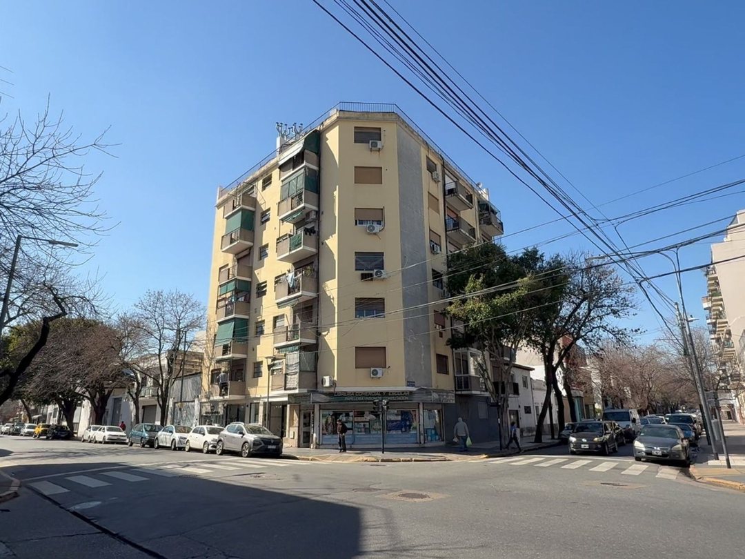 Departamento 2 ambientes con Balcón Monte Castro
