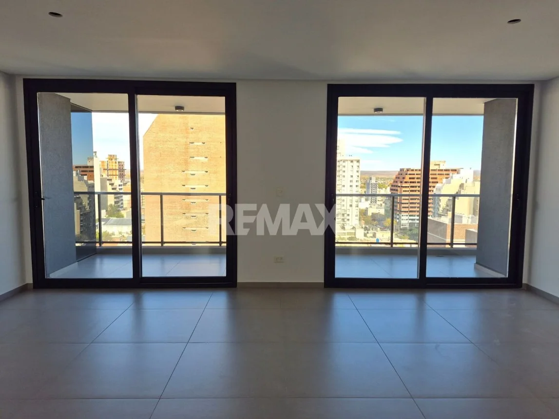 Departamento de 4 ambientes en venta en Neuquén, Belgrano 500, foto 4