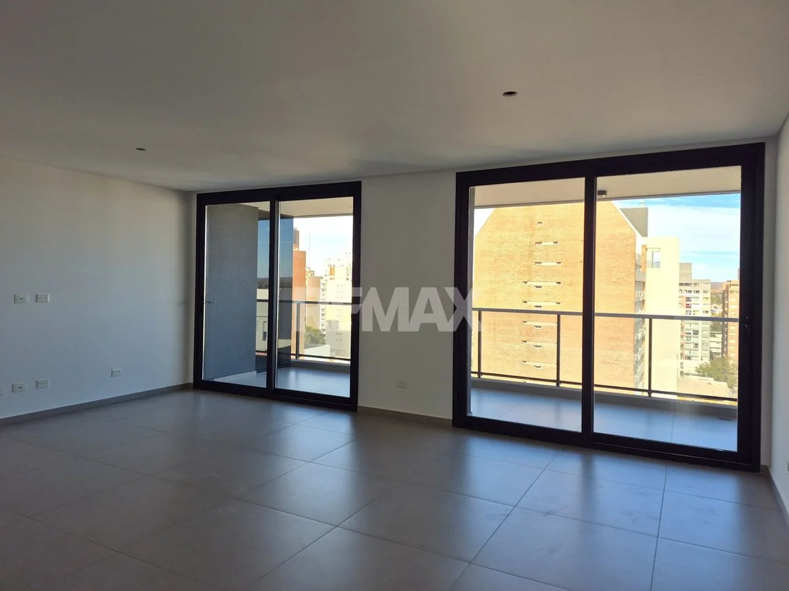Departamento de 4 ambientes en venta en Neuquén, Belgrano 500, foto 3