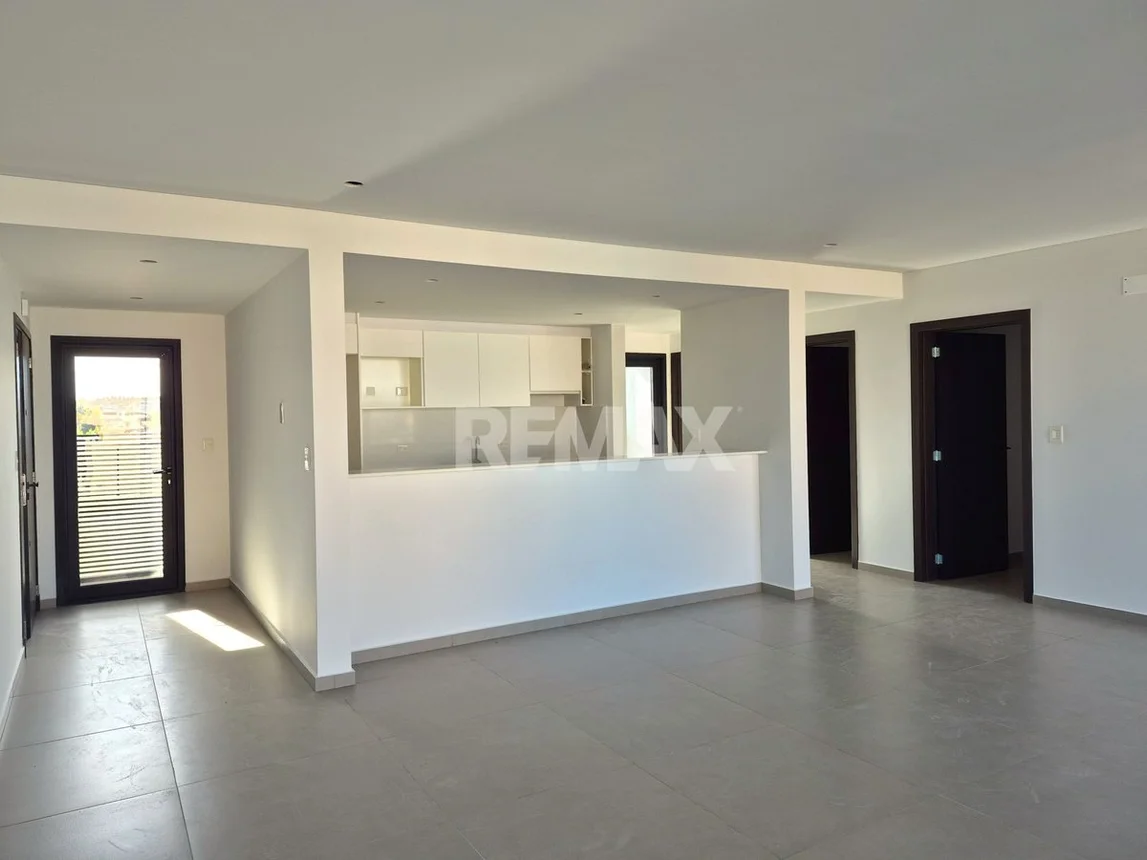 Departamento de 4 ambientes en venta en Neuquén, Belgrano 500