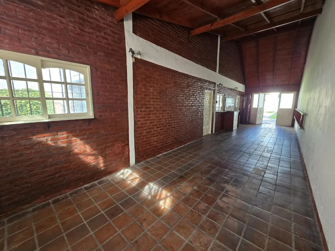 Casa en venta en Banfield, foto 5