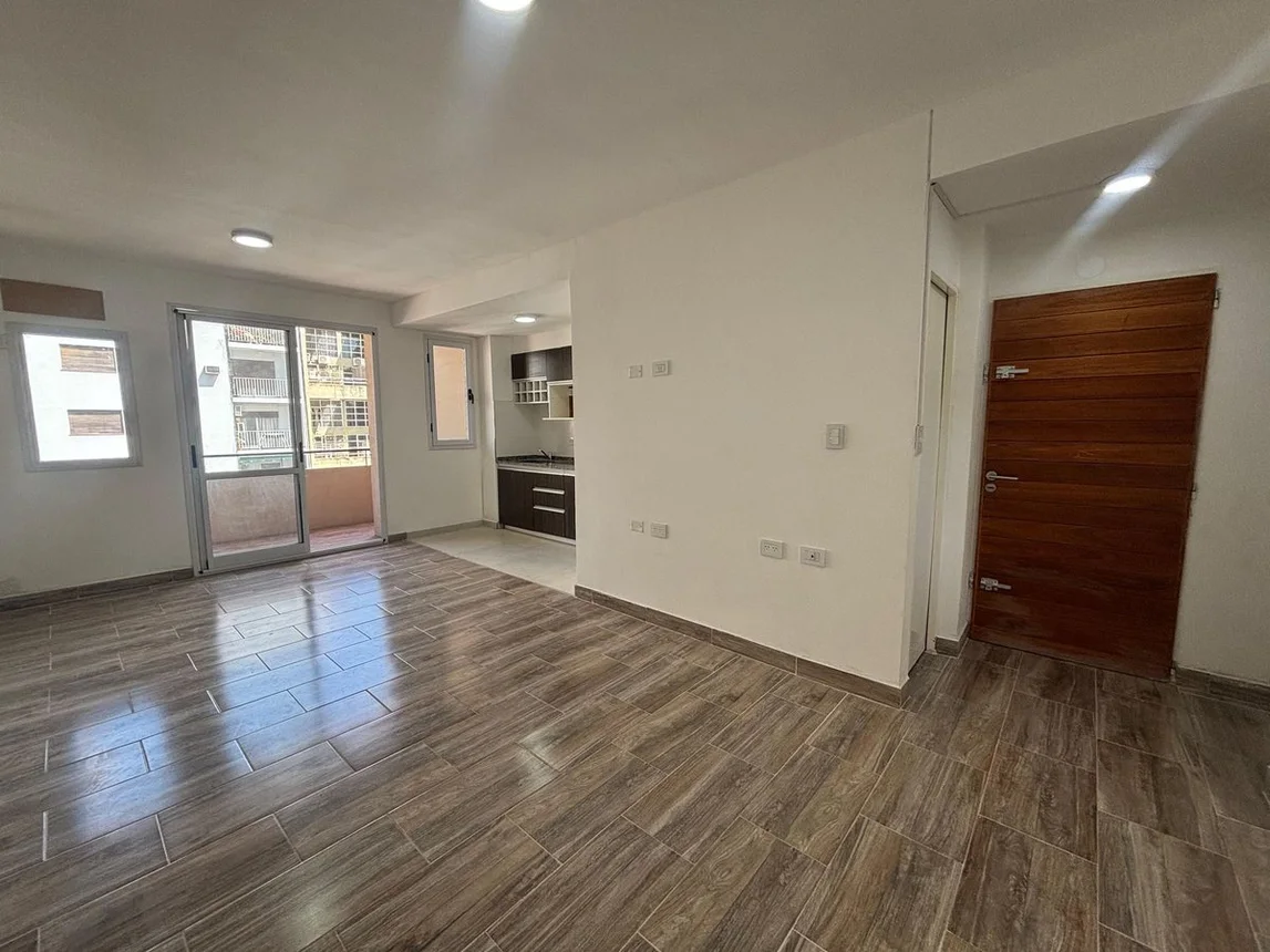 Monoambiente en venta en Lanús Oeste, Aristóbulo del Valle 100