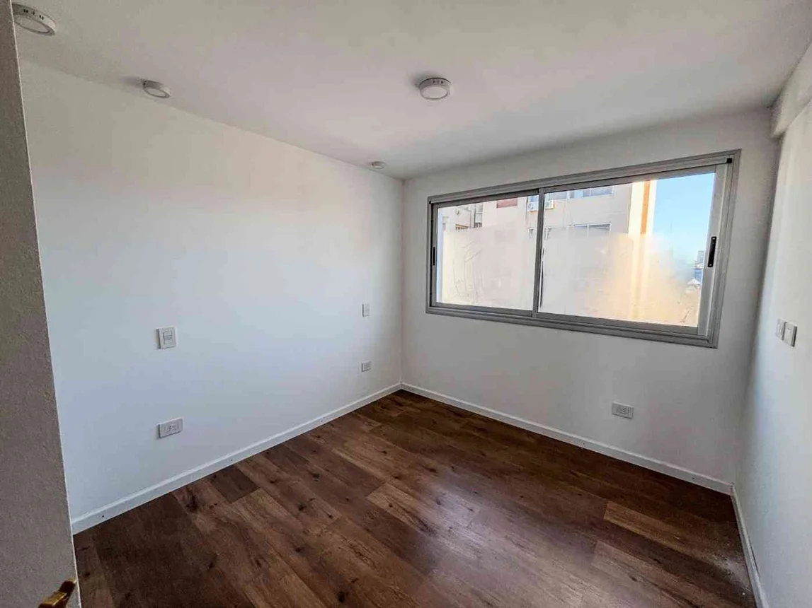 Departamento en venta en La Plata, foto 2