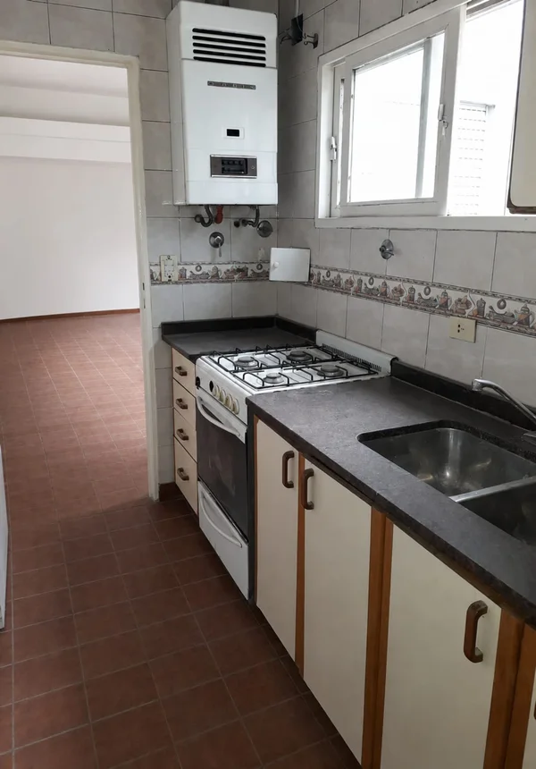 Departamento de 2 ambientes en venta en Caseros, Avenida Mitre 4600, foto 3