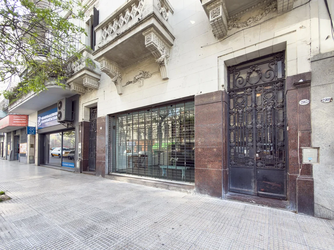PH de 7 ambientes en venta en Balvanera, Avenida Belgrano 2900, foto 2