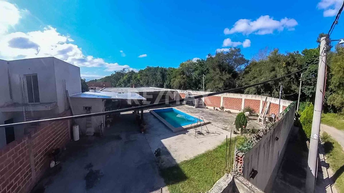 CASA VENTA O PERMUTA B° SAN VICENTE CERRILLOS - foto 15