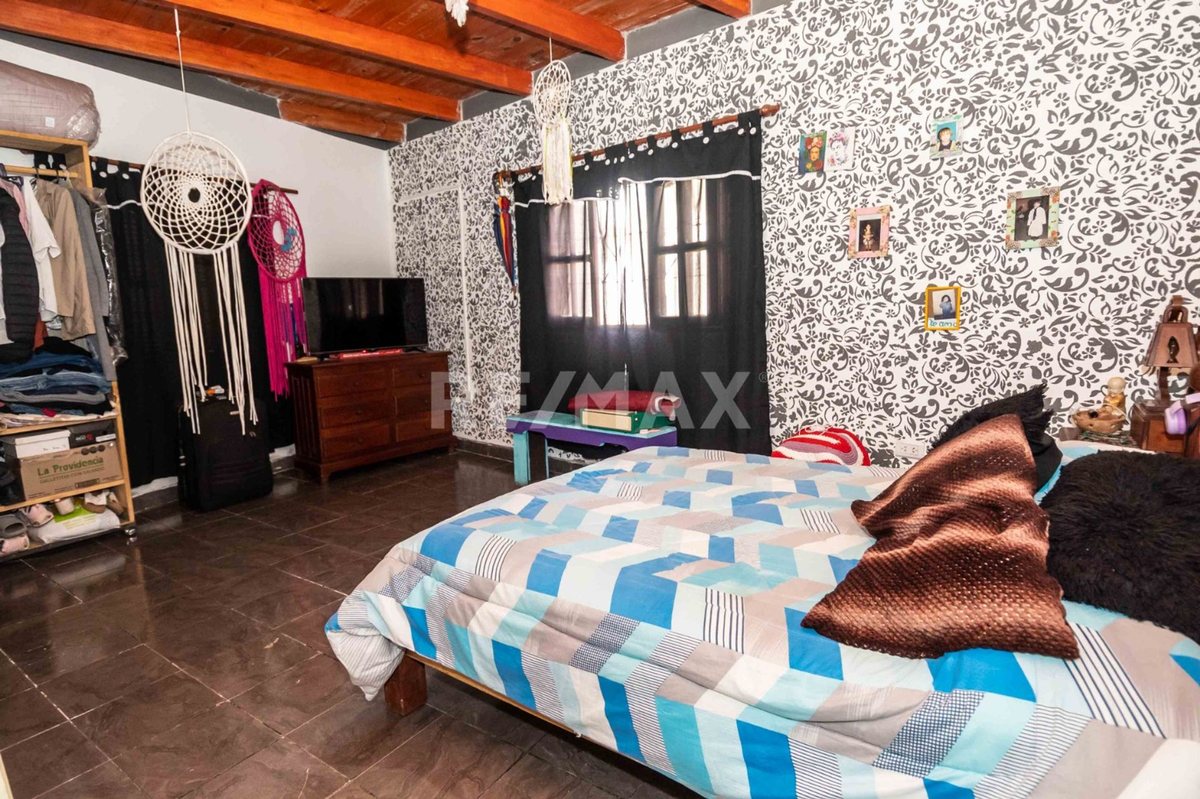 CASA VENTA O PERMUTA B° SAN VICENTE CERRILLOS - foto 11