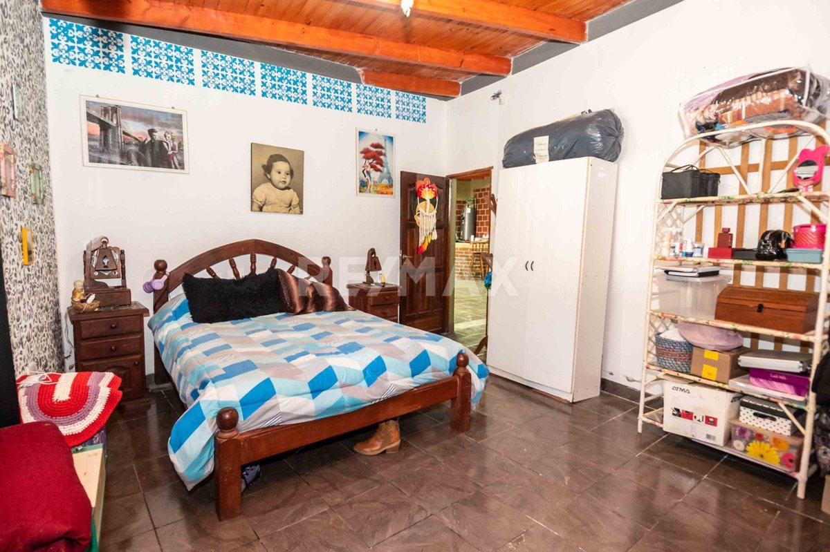 CASA VENTA O PERMUTA B° SAN VICENTE CERRILLOS - foto 12