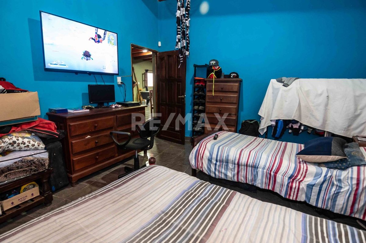 CASA VENTA O PERMUTA B° SAN VICENTE CERRILLOS - foto 14