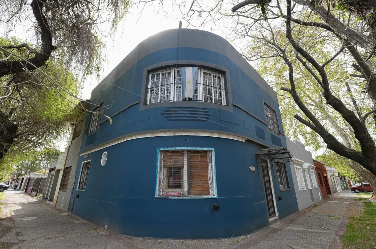 Casa de 4 ambientes en venta en Banfield, Viamonte 900
