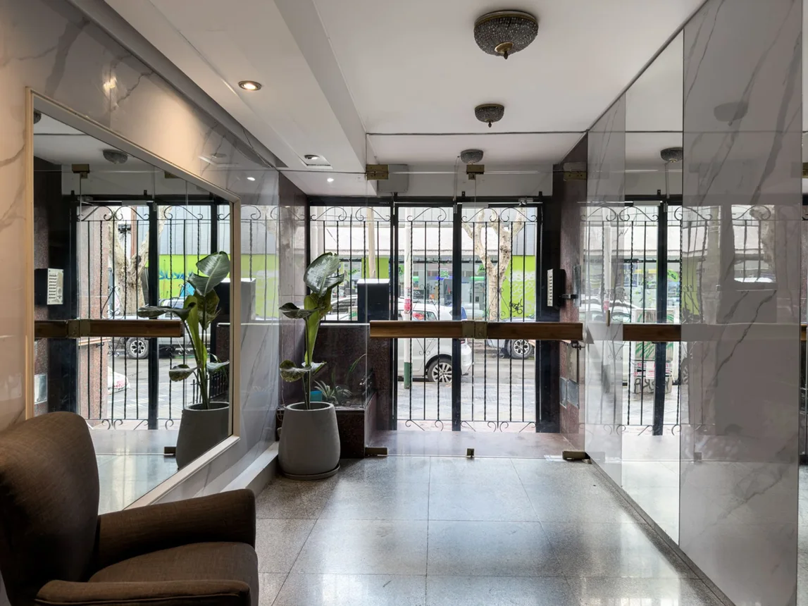 Departamento de 4 ambientes en venta en Monte Grande, Cardeza 0, foto 2