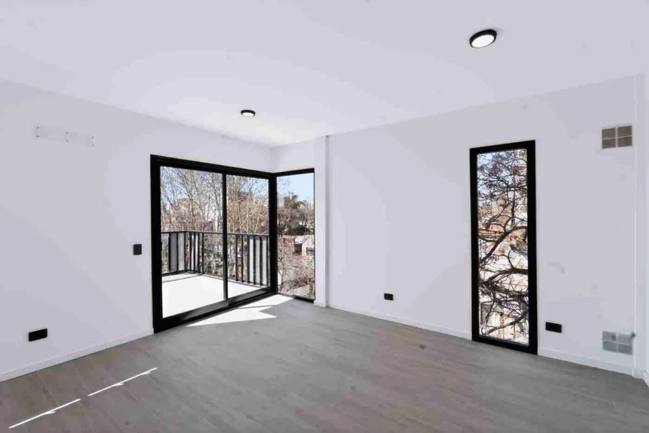 Depto 2 ambientes doble balcon con cochera quilmes, foto 2