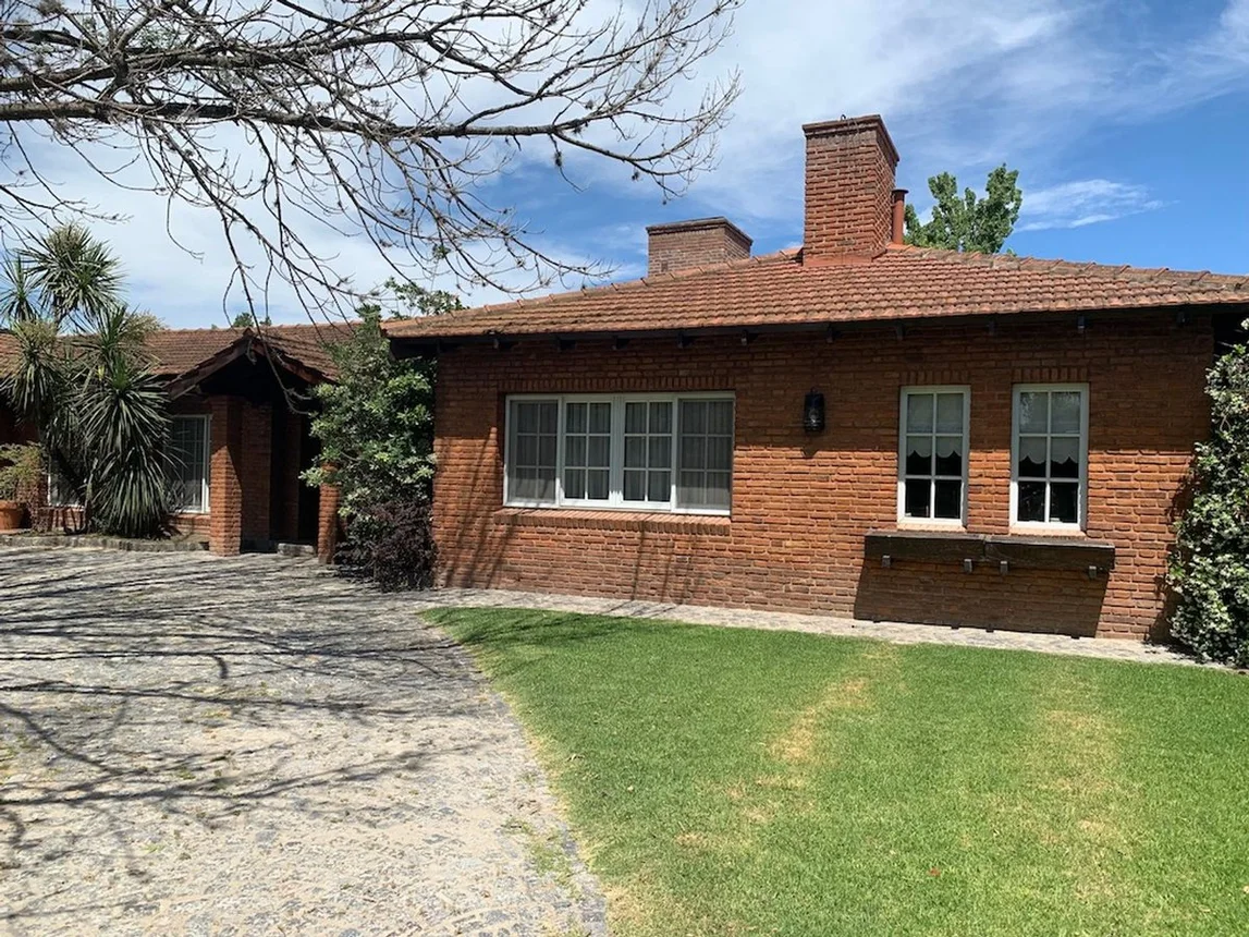 Casa de 6 ambientes en alquiler en Pilar, Panamericana Ramal Pilar 0