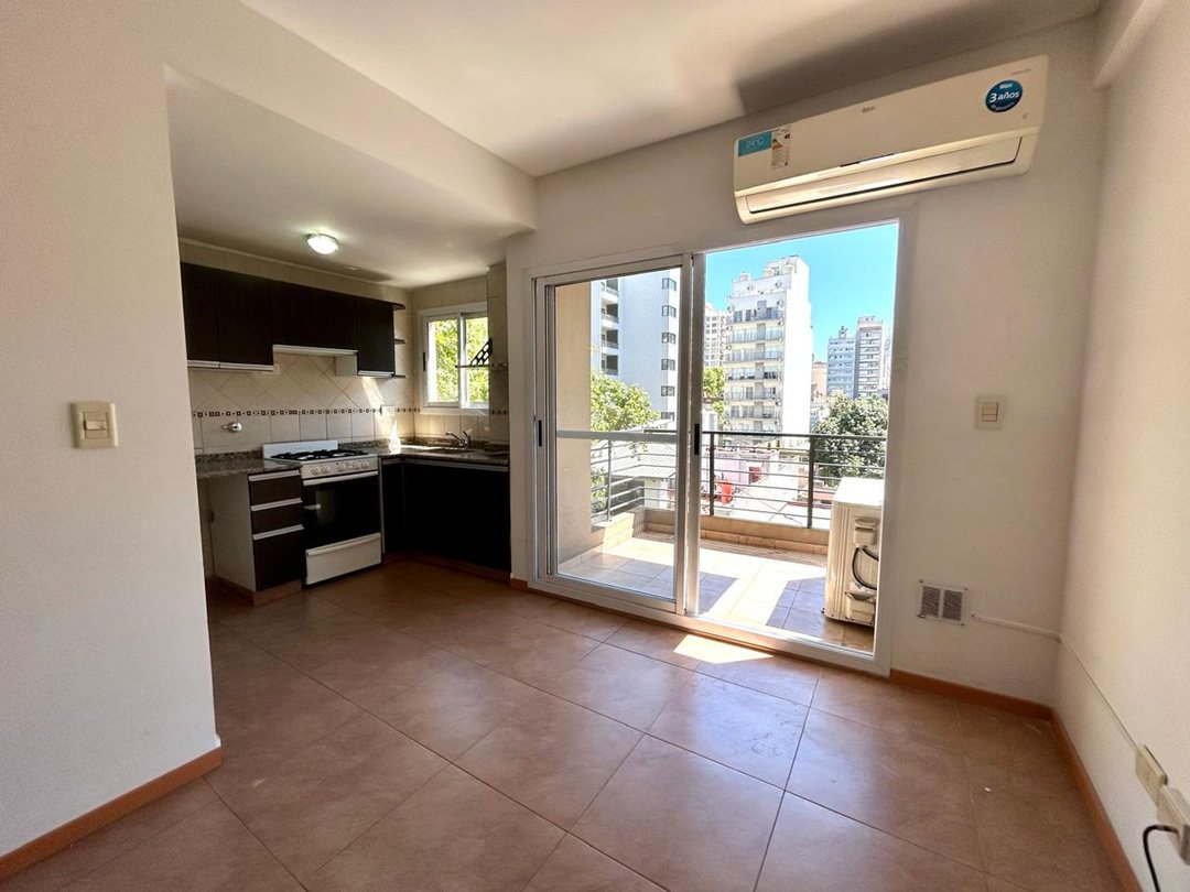 VENTA DEPTO 2 AMBIENTES BALCON TODO SOL ALMAGRO