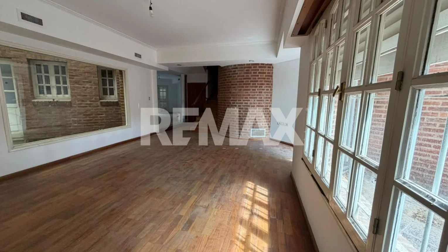 Casa de 7 ambientes en venta en Neuquén, Rio Trocoman 1400, foto 4