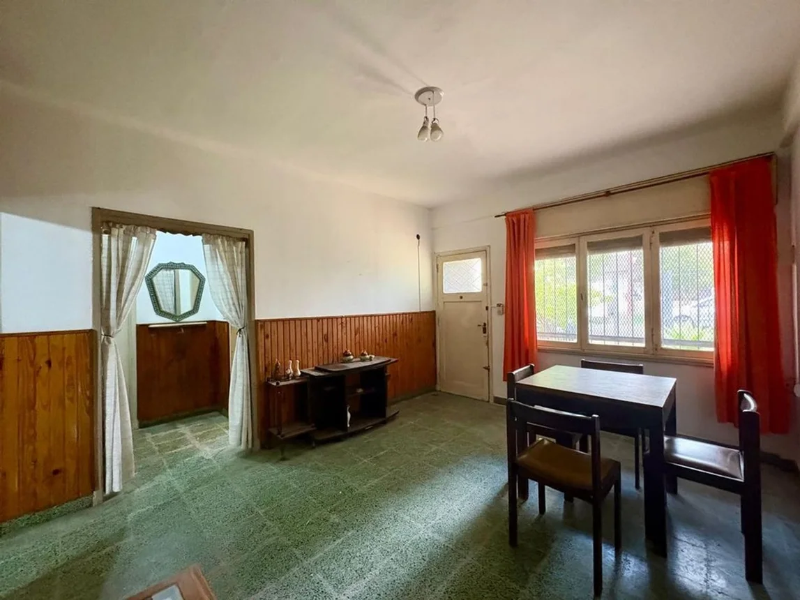 Casa de 3 ambientes en venta en Martín Coronado, Remedios de Escalada de San Martín 7400, foto 3