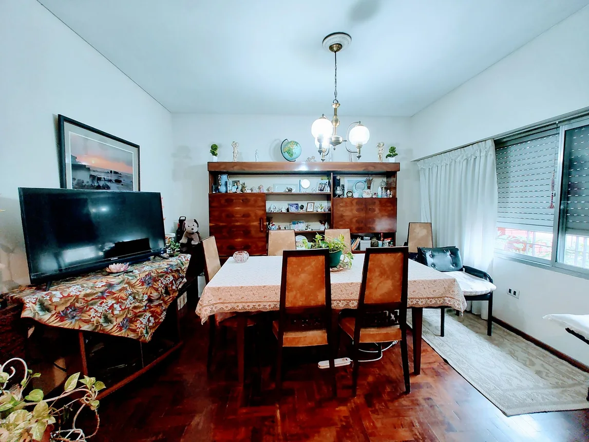 Casa para dos familias en quilmes oeste. permuta, foto 2