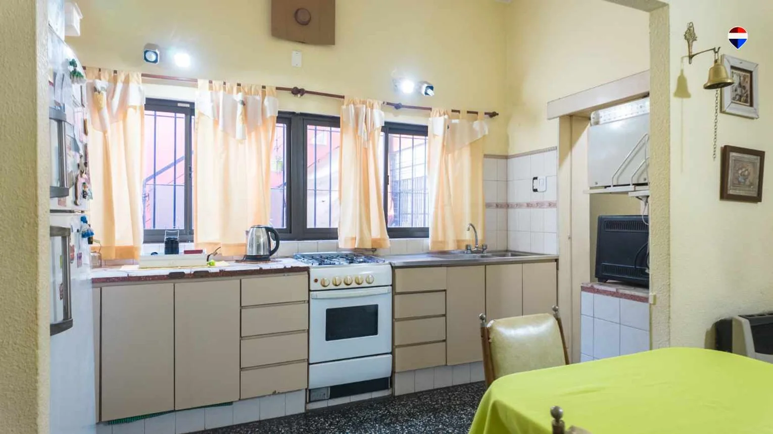 Casa de 3 ambientes en venta en Lanús Este, Juncal 2400