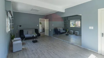 Padrón con 3 unidades sobre Garzón Colon y Garage