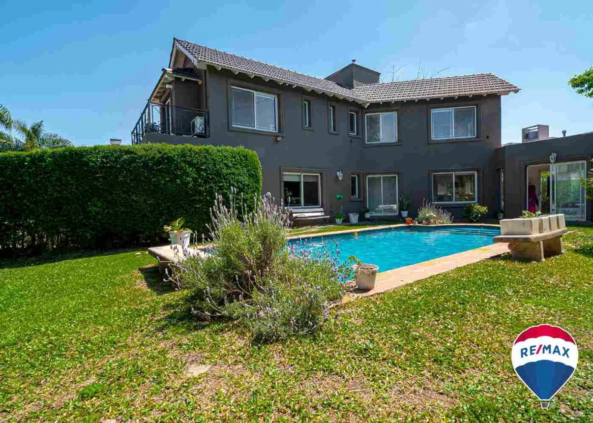 Casa de 5 ambientes en venta en General Rodríguez, Club de Campo Las Lajas 300, foto 2