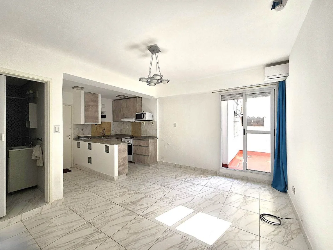 Departamento de 2 ambientes en venta en San Nicolás, Suipacha 400