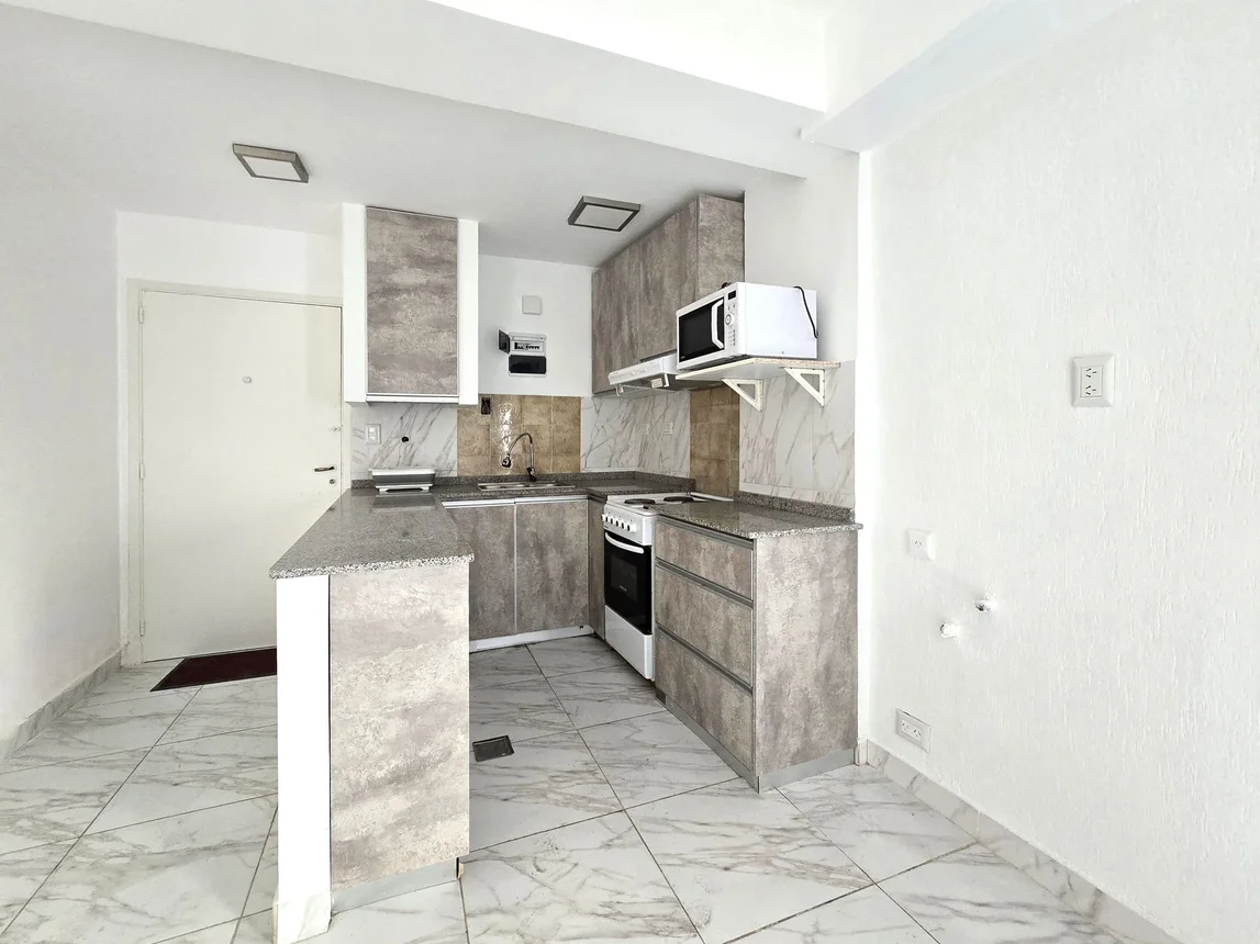 Departamento de 2 ambientes en venta en San Nicolás, Suipacha 400, foto 5