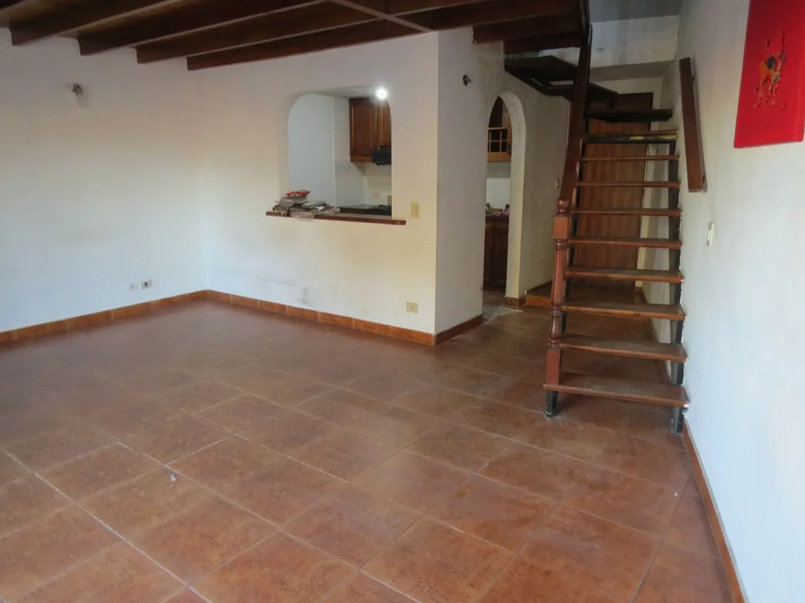PH de 3 ambientes en venta en Hurlingham, Avenida Gobernador Vergara 3900, foto 2