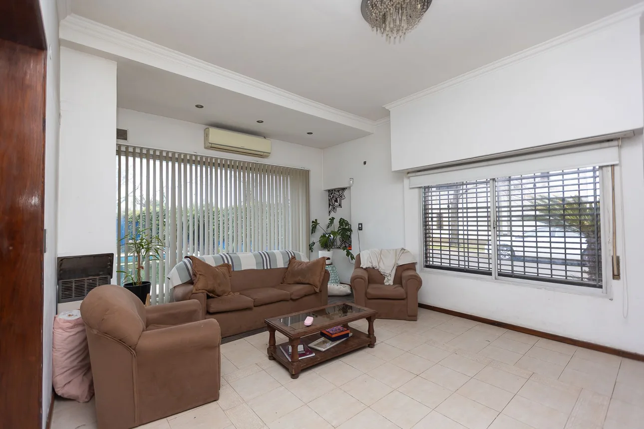 Casa en venta en Hurlingham, foto 2