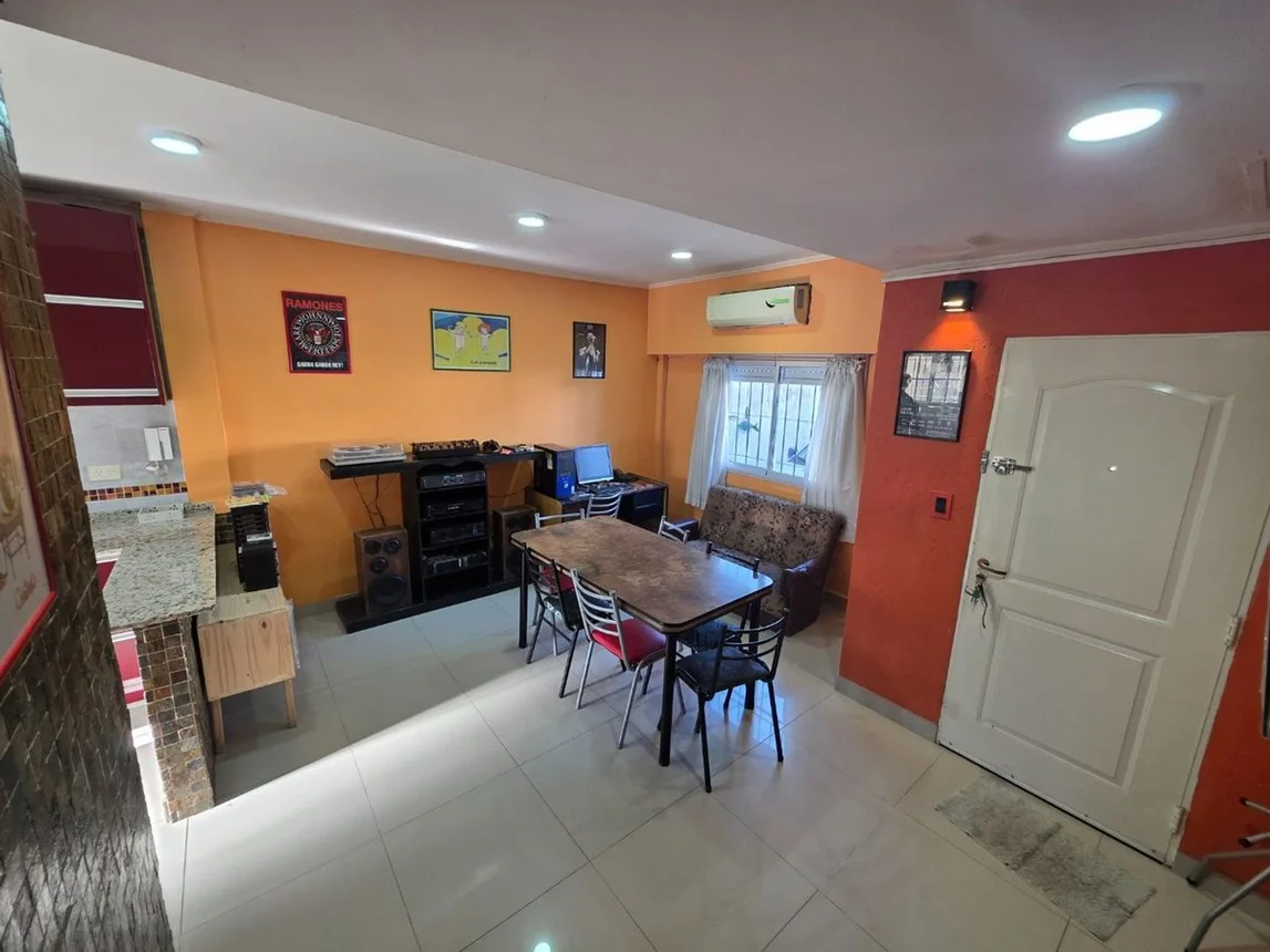 PH en venta en Villa Tesei, Félix Frías 3500